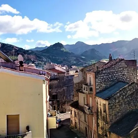 公寓 Il Portico Rosa 库列里
